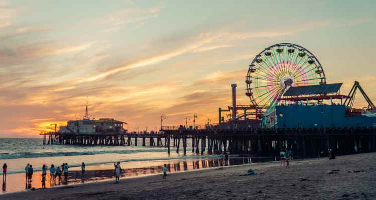 santa monica pier bus rental